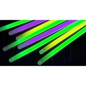 120 Pcs 22"/ 8" Glow Sticks Necklaces Bracelets St Patrick's Day Yellow Green